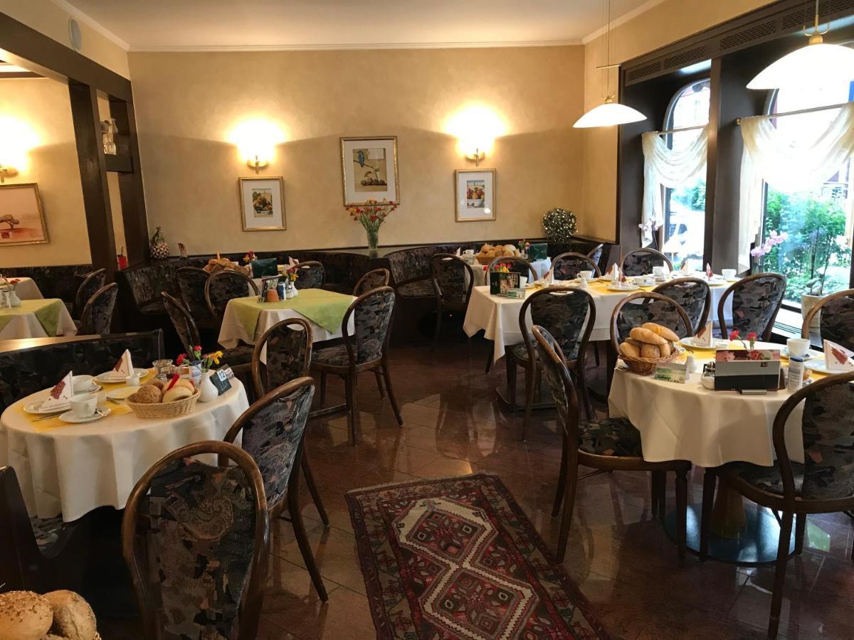 Hotel Garni Maass Braubach Kültér fotó